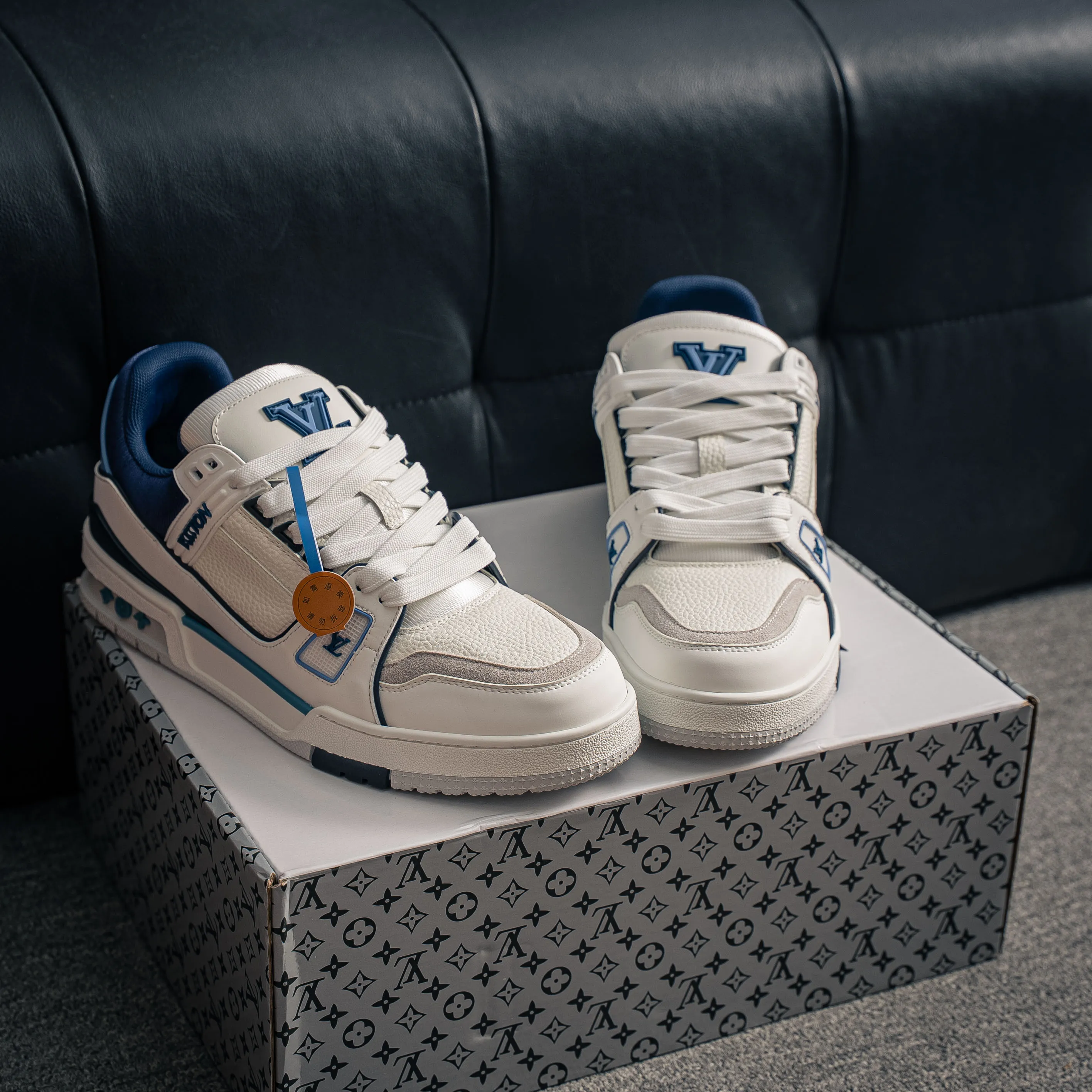 【L 2 】 Premium LV Classic New Arrival ✦ 1:1 ， ， ✦ Cowhide Leather Shoes ， LOGO ✦ + ，